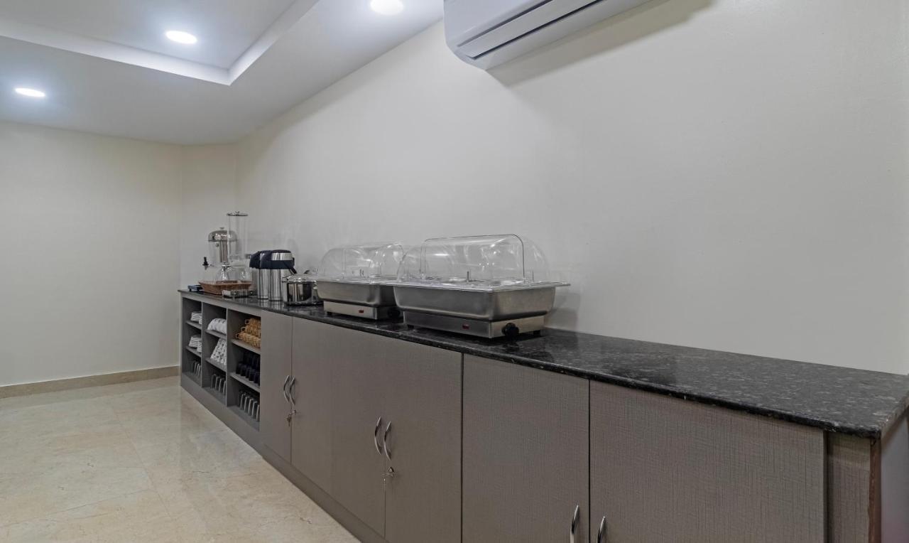 Treebo Address Inn Jubilee Hills Hyderabad Exterior photo