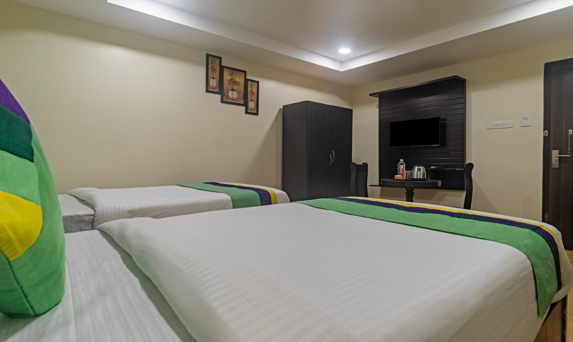 Treebo Address Inn Jubilee Hills Hyderabad Exterior photo
